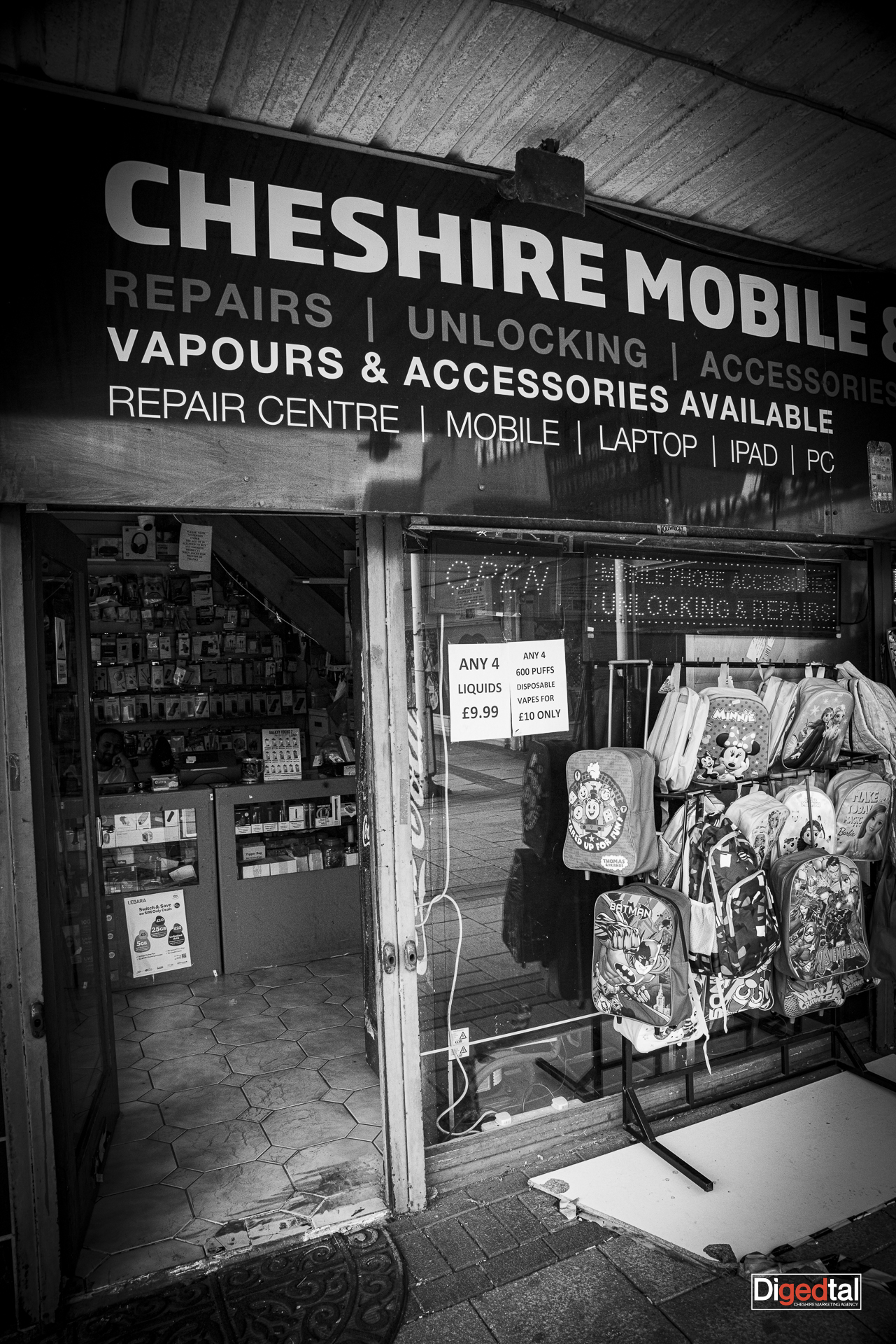 Thumbs Up at Cheshire Mobile - Image 2